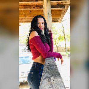 Meet your Posher, Jensy